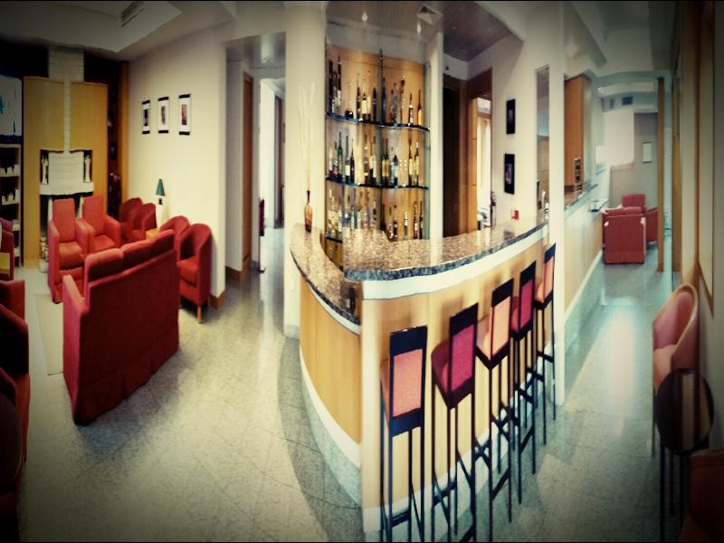 Quality Inn Монталегри Экстерьер фото